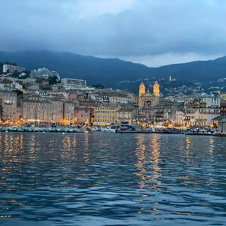 A Casa Di Leia * בורגו